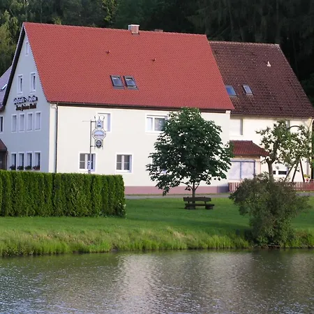 Karpfenhaus 포이흐트방엔